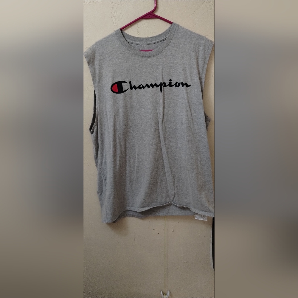 Men's champion 💪 shirt